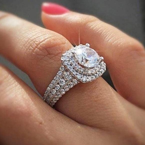 925 STERLING SILVER DIAMOND HALO ENGAGEMENT RING - Picture 1 of 5